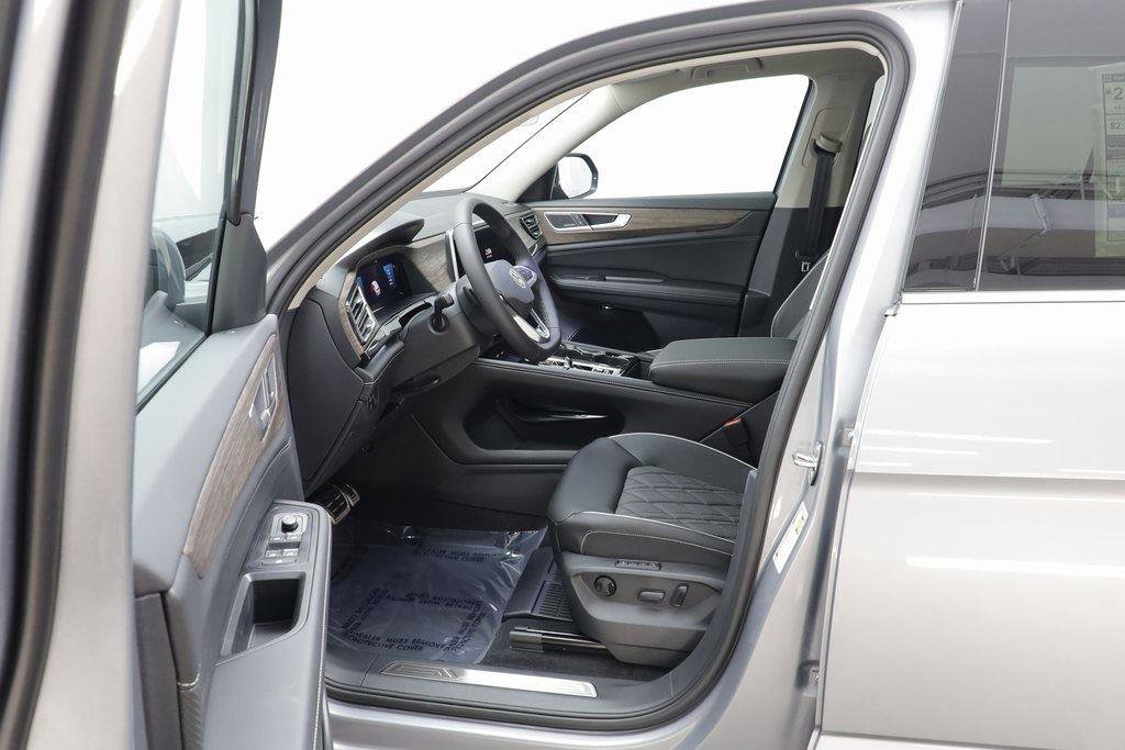 New 2026 Volkswagen Atlas SEL Premium R-Line image 6