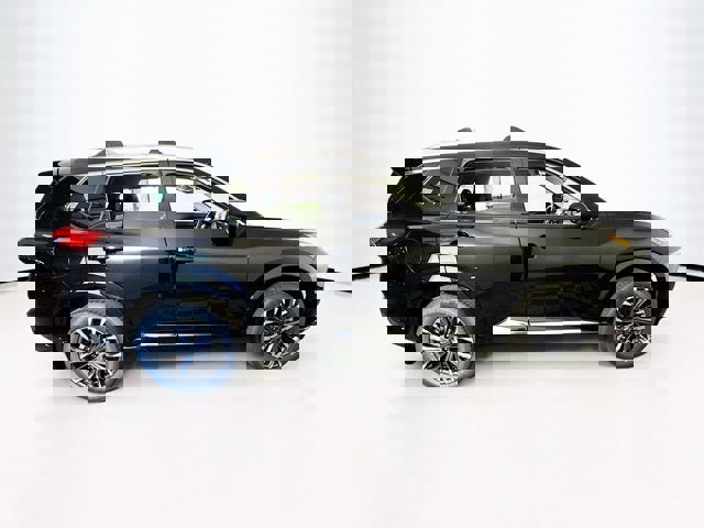New 2026 Nissan Rogue Platinum image 4