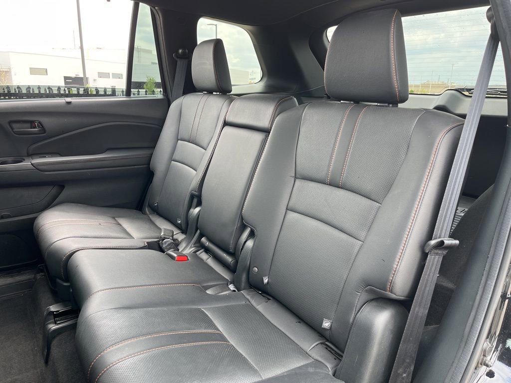 Certified 2023 Honda Passport TrailSport image 28