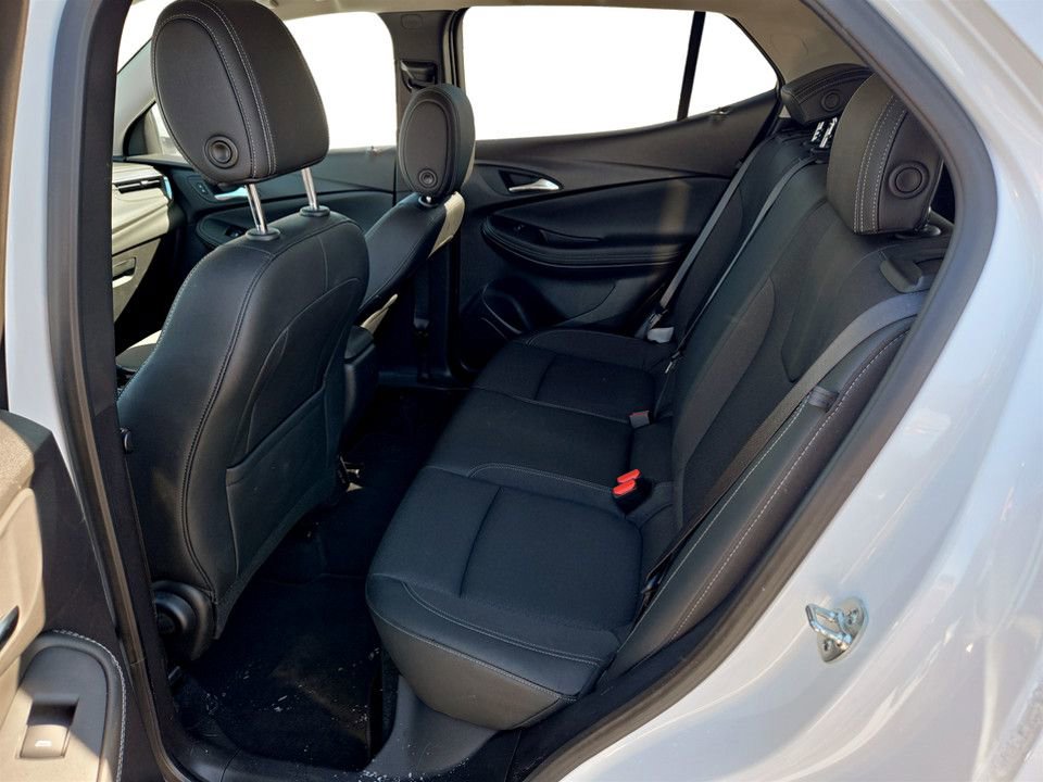 Used 2025 Buick Encore GX Preferred image 30