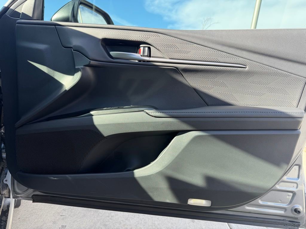 Used 2026 Toyota Camry XSE w/ Premium Package image 26