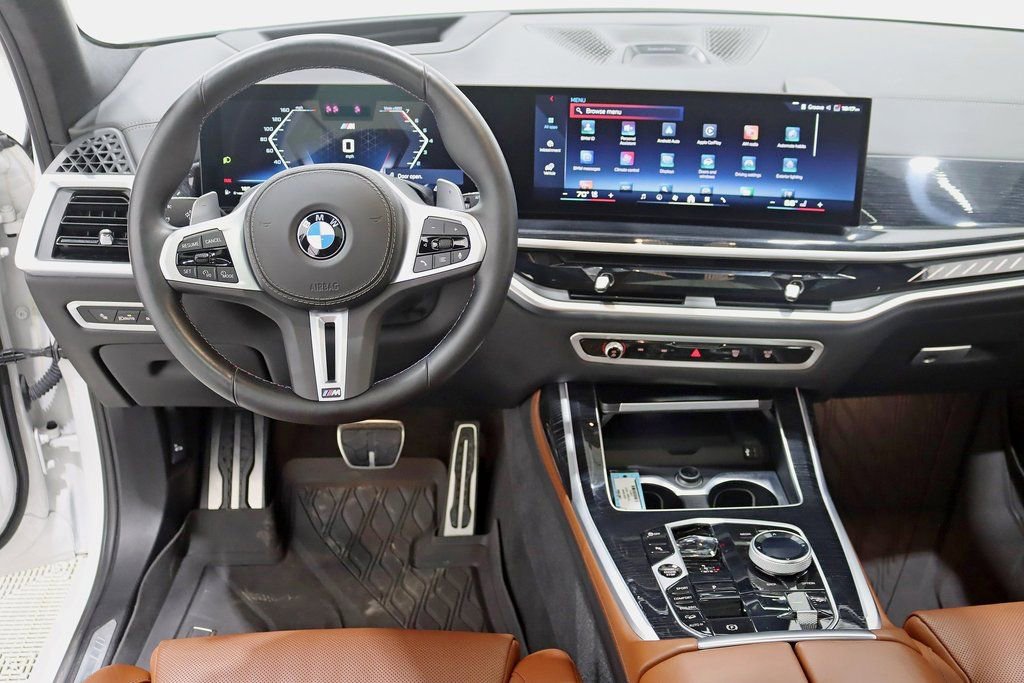 Used 2024 BMW X7 M60i w/ Executive Package image 13