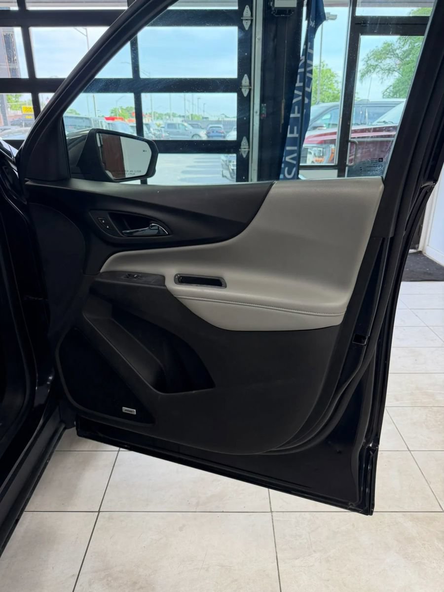 Used 2020 Chevrolet Equinox Premier FWD image 20