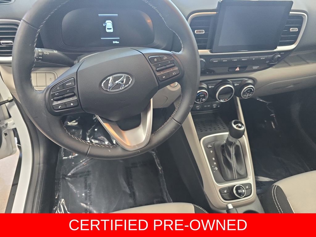 Certified 2026 Hyundai Venue SEL FWD image 16