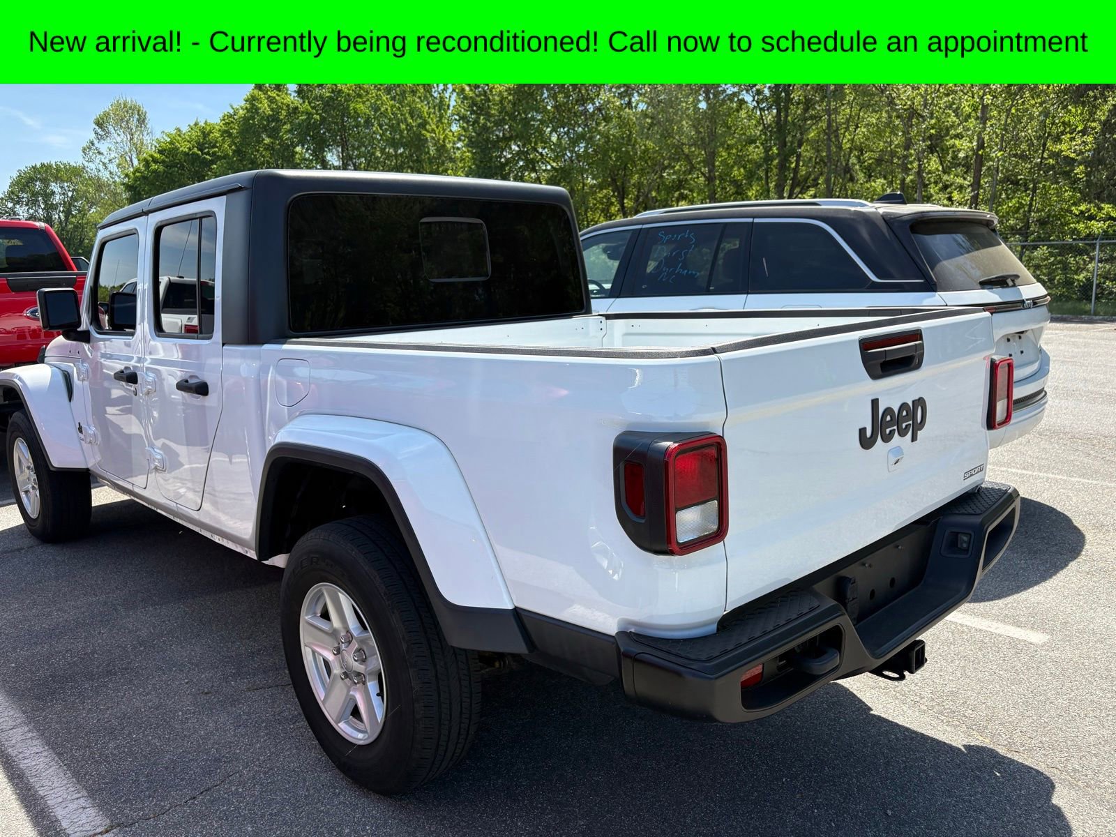 Used 2021 Jeep Gladiator Sport image 7