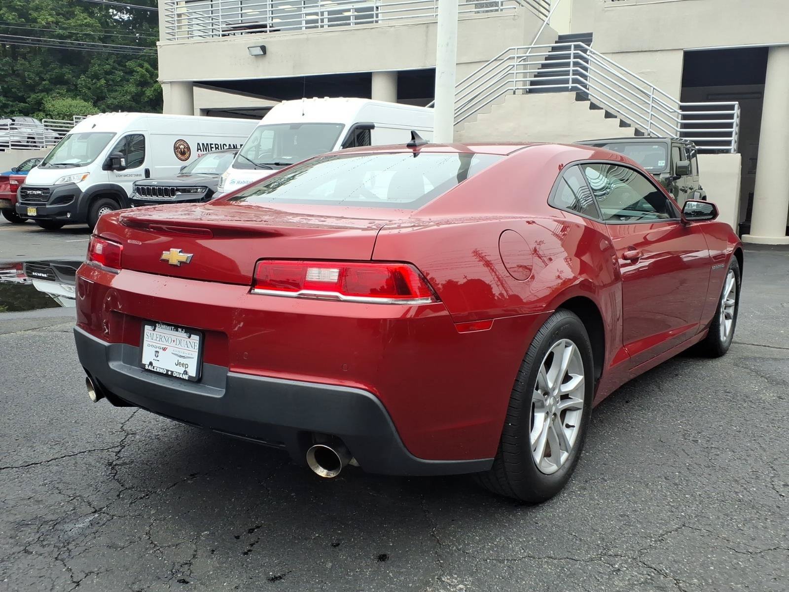 Used 2014 Chevrolet Camaro LT w/ Rear Vision Package RWD image 5
