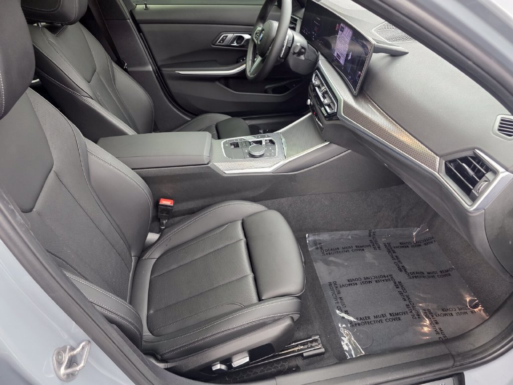 Certified 2023 BMW 330i Sedan w/ M Sport Package RWD image 29