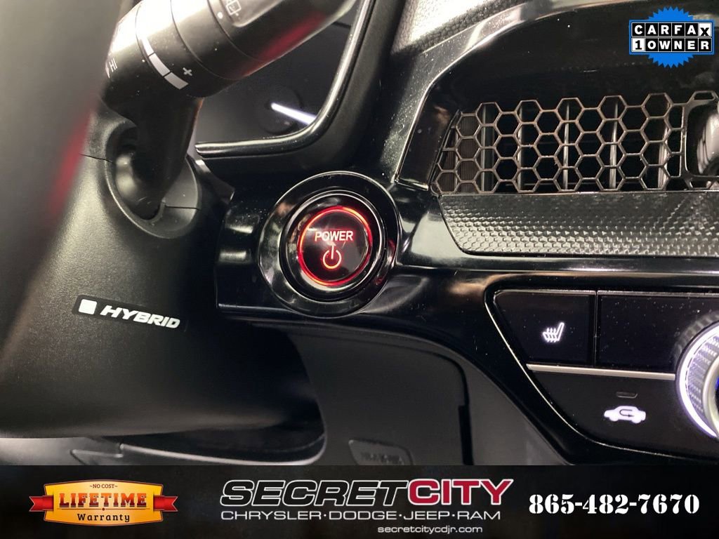 Used 2025 Honda CR-V Sport Touring image 17