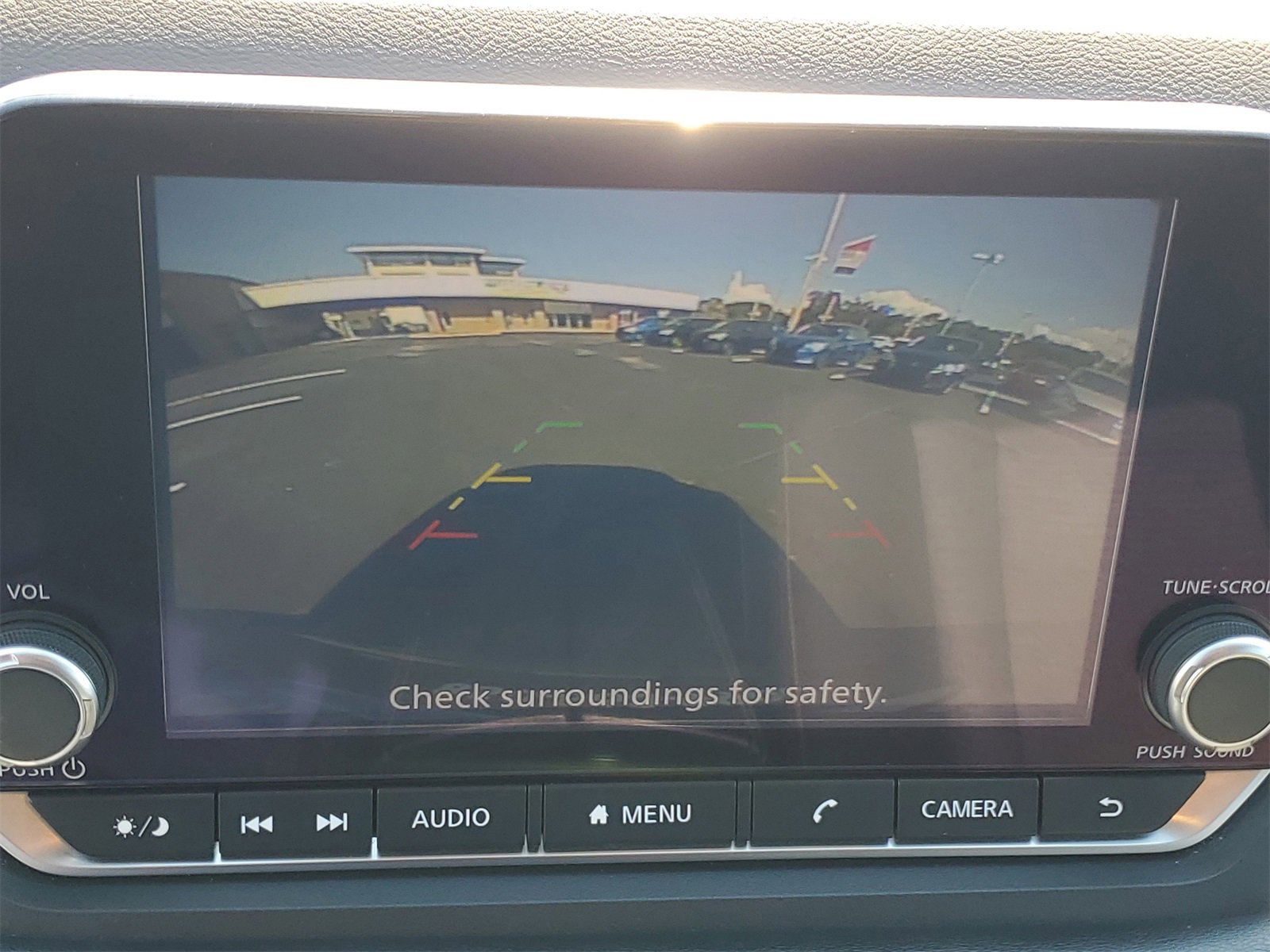 Used 2023 Nissan Rogue SV image 17