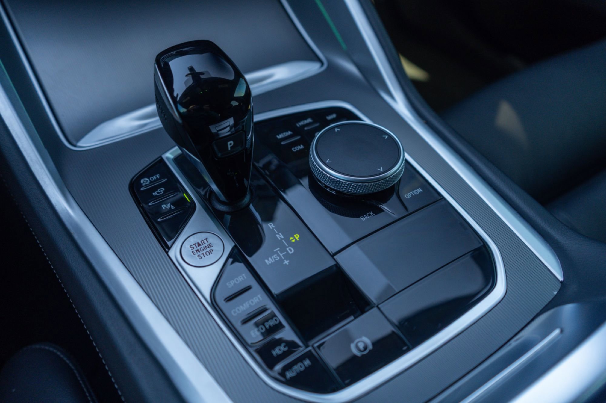 Used 2022 BMW X6 xDrive40i w/ Premium Package image 14