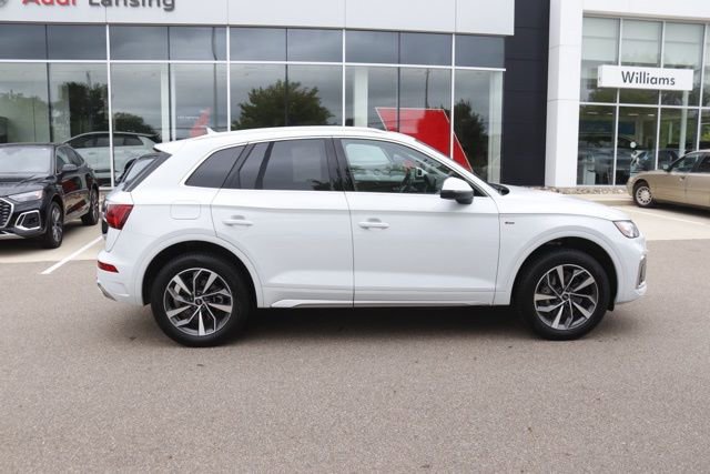 Used 2025 Audi Q5 2.0T Premium Plus image 2