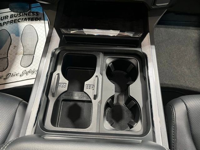 Used 2024 Ford F250 Lariat w/ Chrome Package image 19