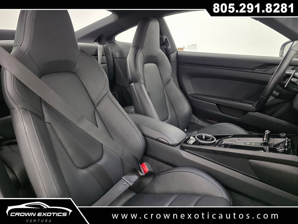 Used 2023 Porsche 911 Carrera T RWD image 12