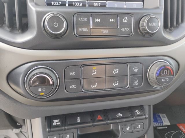 Used 2018 Chevrolet Colorado Z71 AWD/4WD image 17