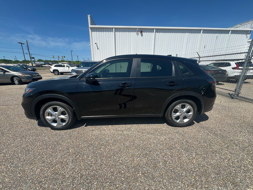 Used 2024 Honda HR-V LX image 6