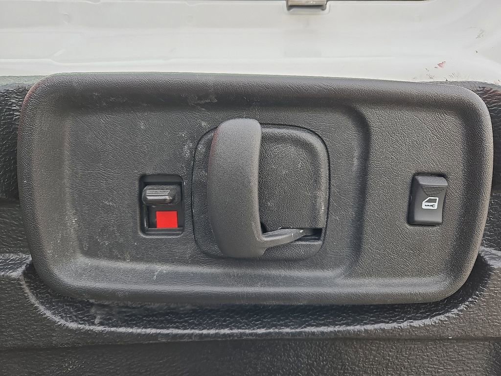 Used 2024 GMC Savana 2500 w/ Driver Convenience Package image 35