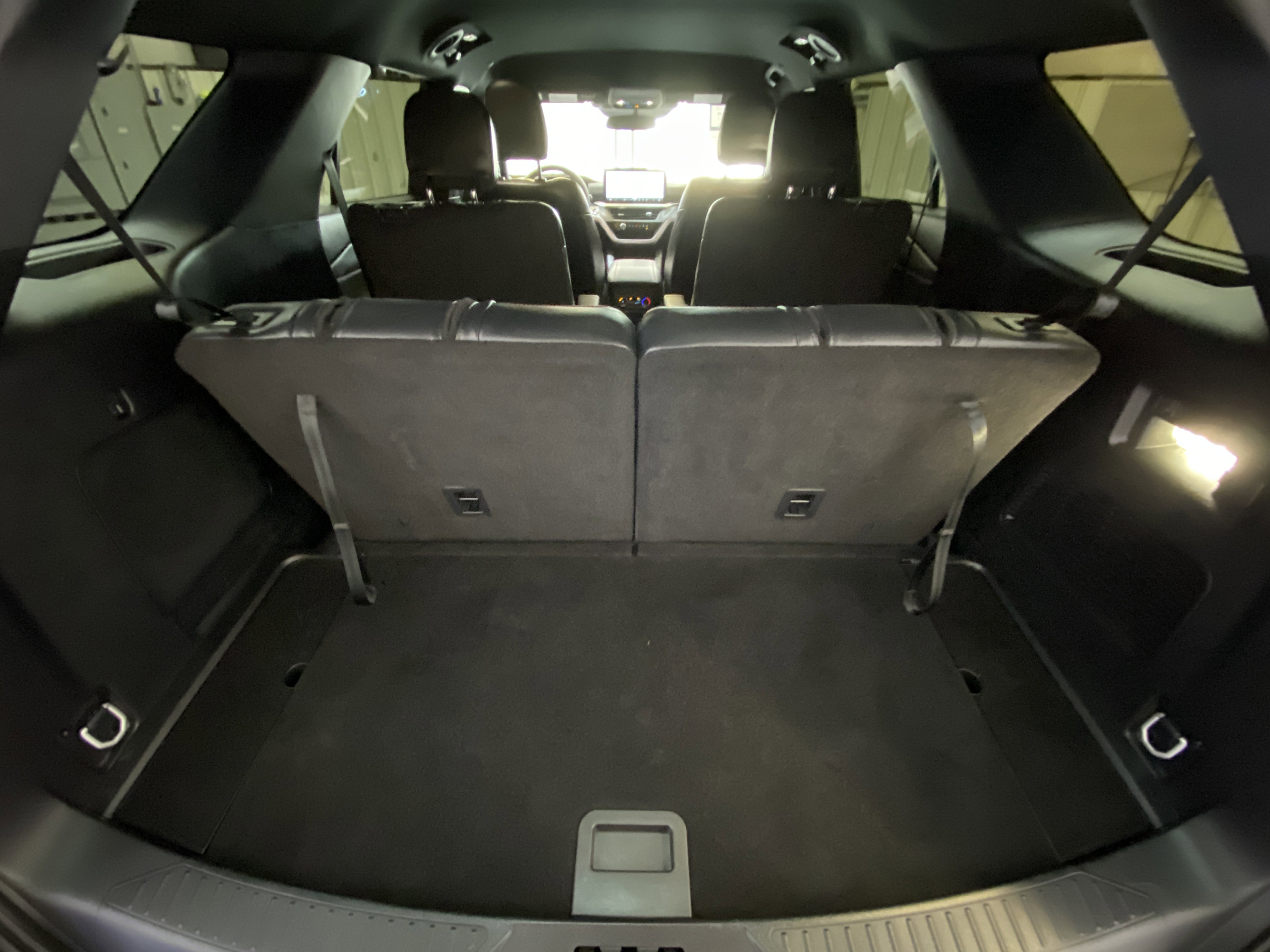 Used 2025 Ford Explorer ST-Line image 32