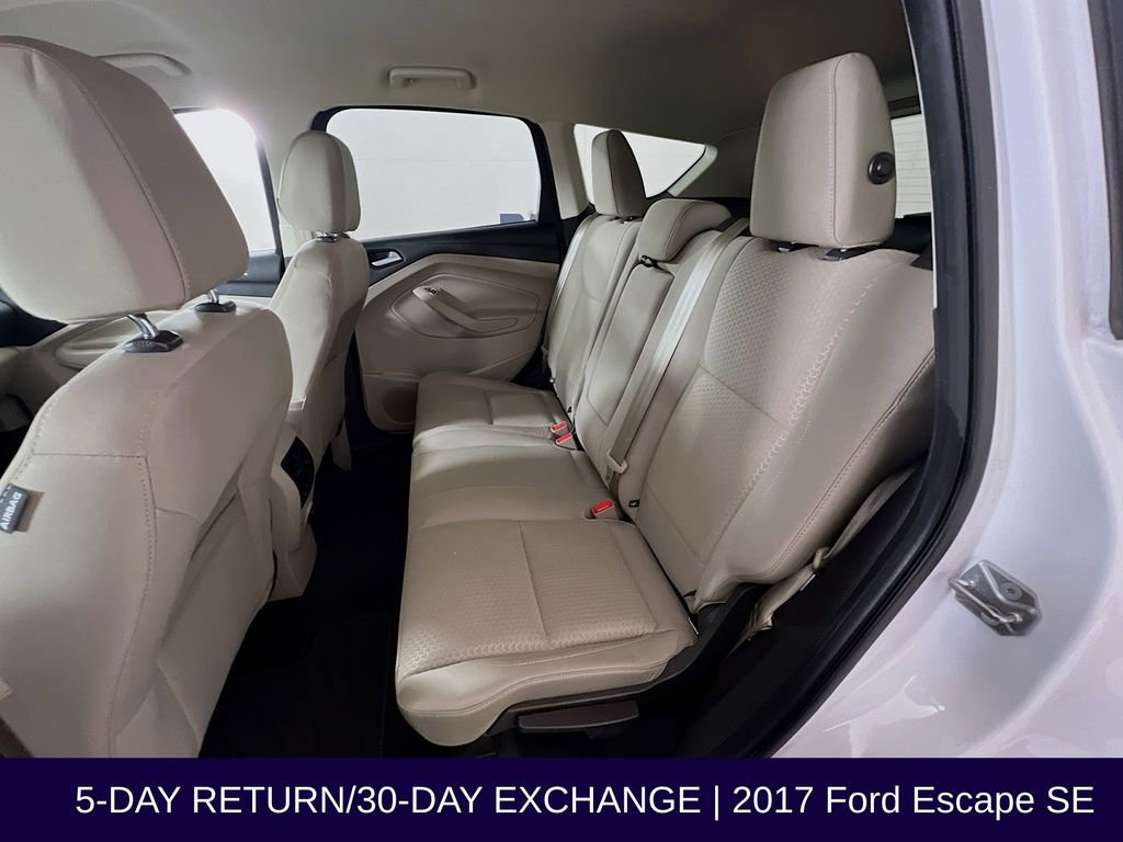 Used 2017 Ford Escape SE image 24