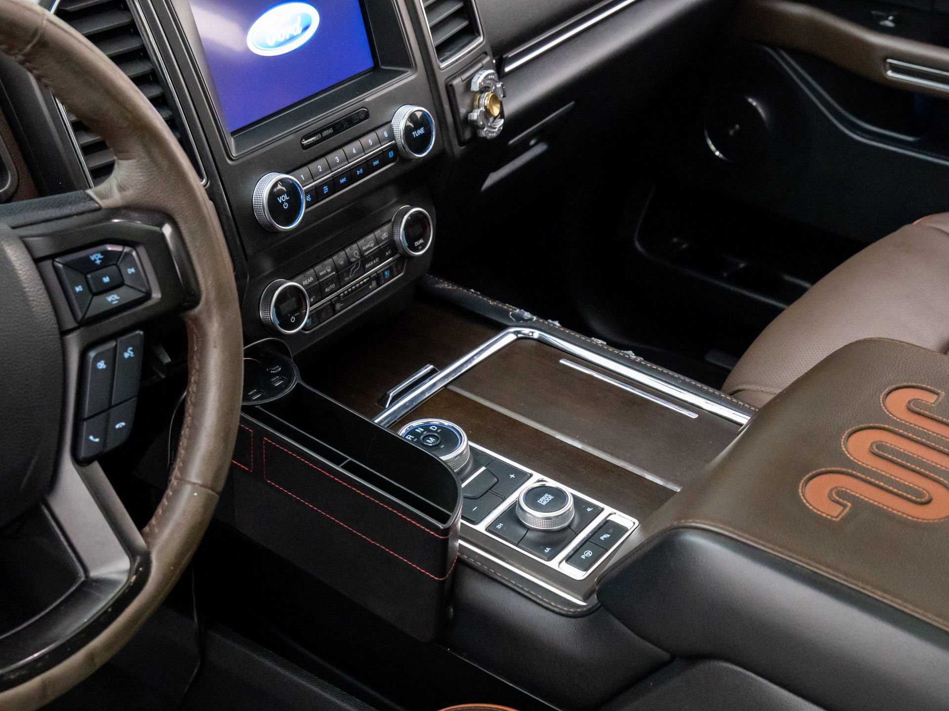 Used 2020 Ford Expedition Max King Ranch image 13