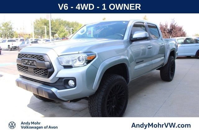 Used 2023 Toyota Tacoma SR5 w/ Technology Package AWD/4WD image 3