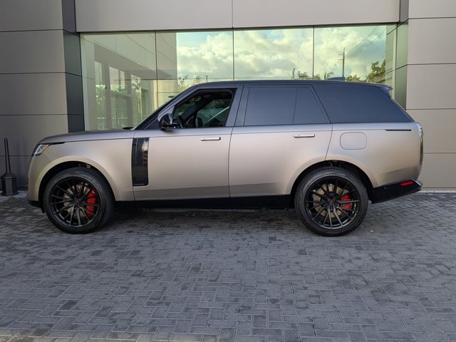 Used 2024 Land Rover Range Rover Autobiography AWD/4WD image 9