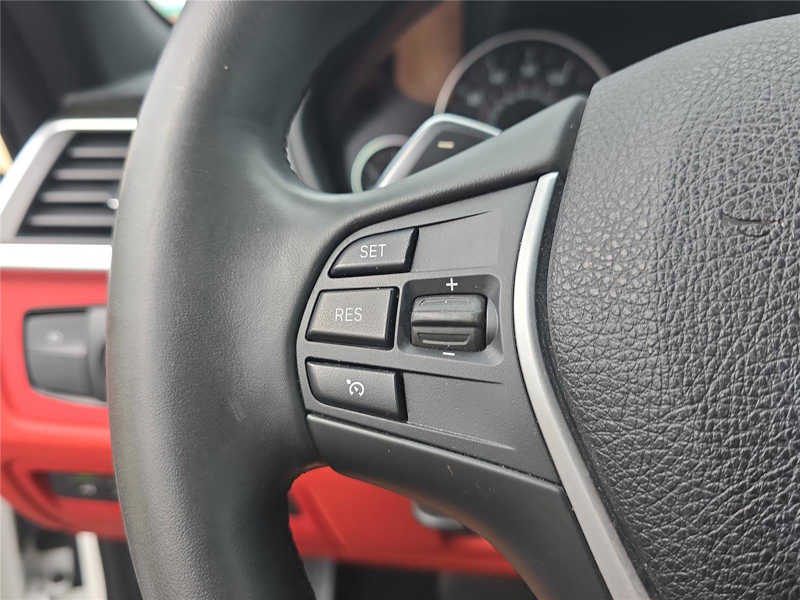 Used 2020 BMW 440i Coupe w/ Convenience Package image 22