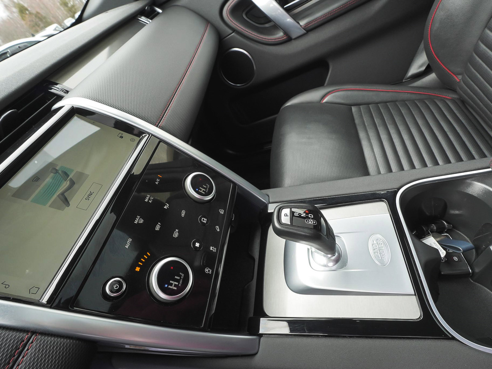 Used 2023 Land Rover Discovery Sport S R-Dynamic image 27