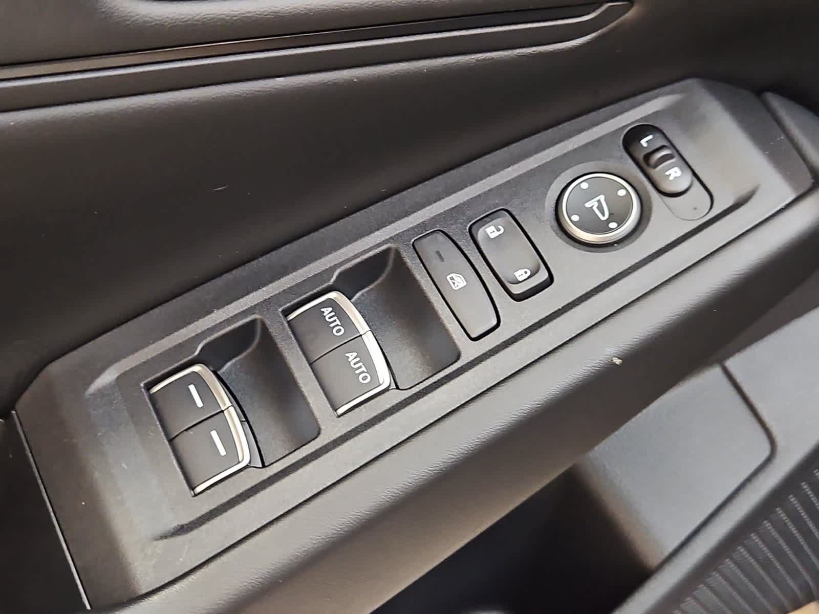 Certified 2023 Honda Accord EX image 17