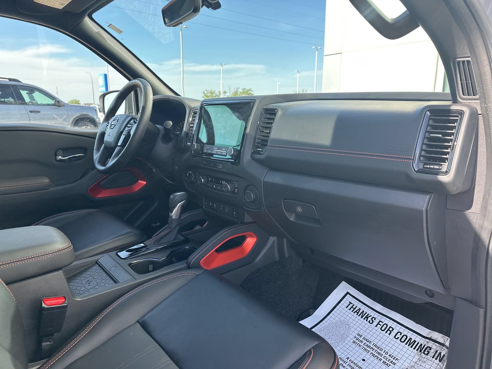 Used 2024 Nissan Frontier PRO-4X w/ Pro Premium Package AWD/4WD image 32