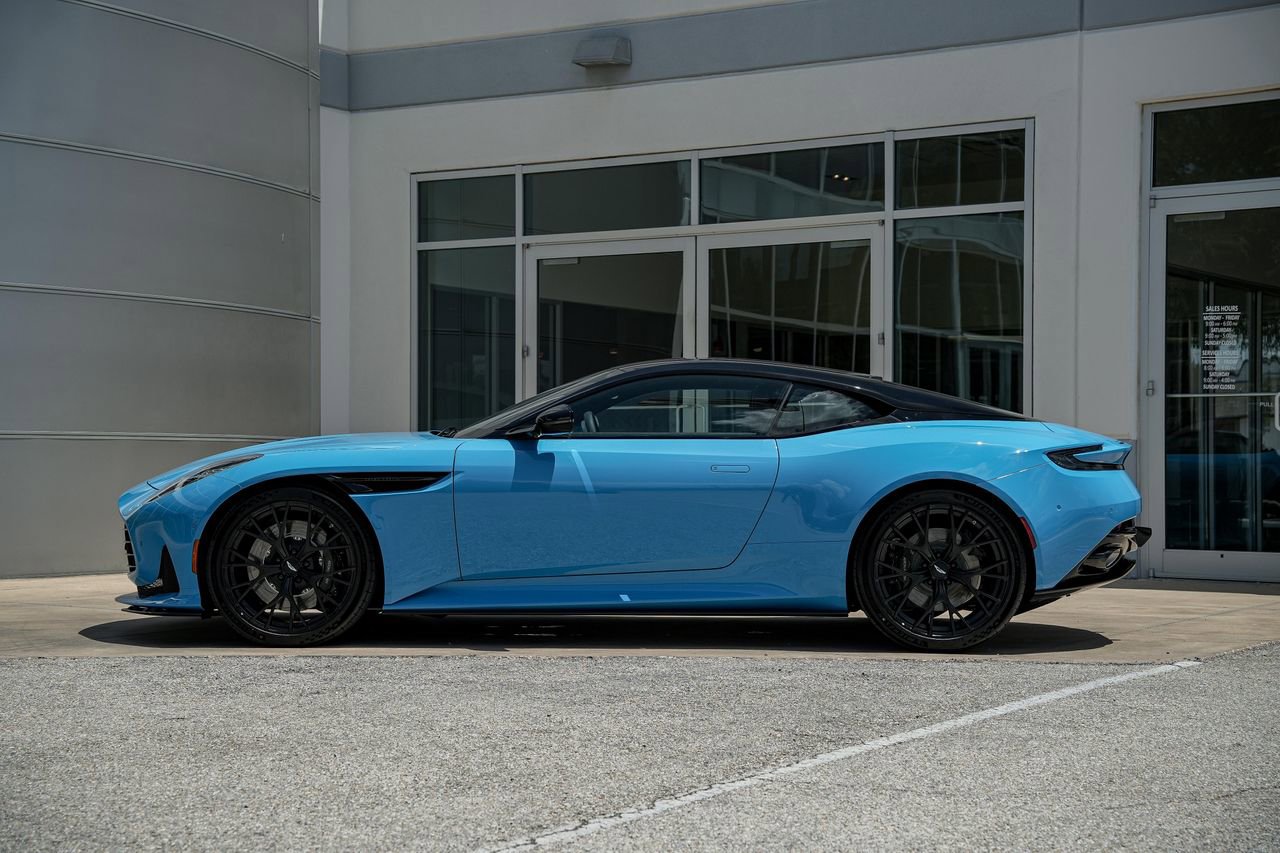 New 2025 Aston Martin DB12 Coupe image 18