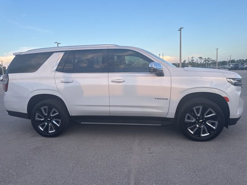 Used 2021 Chevrolet Tahoe Premier w/ Premium Package RWD image 3