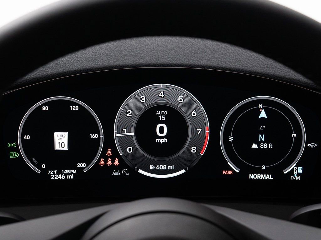 Used 2024 Porsche Panamera 4 image 37