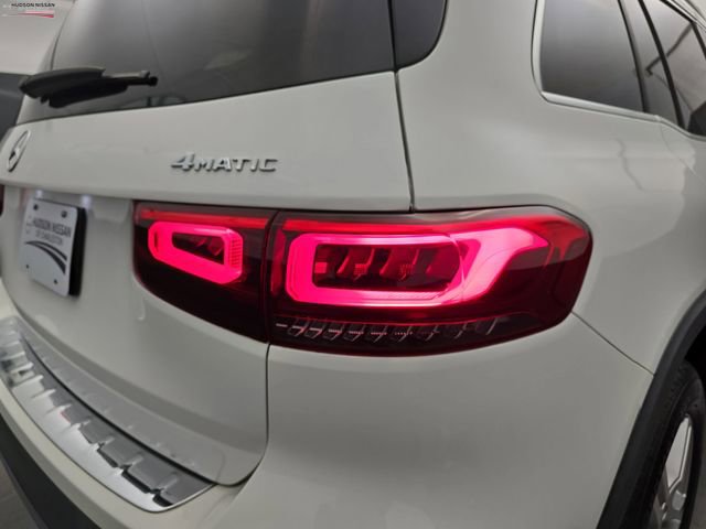 Used 2022 Mercedes-Benz GLB 250 4MATIC image 19