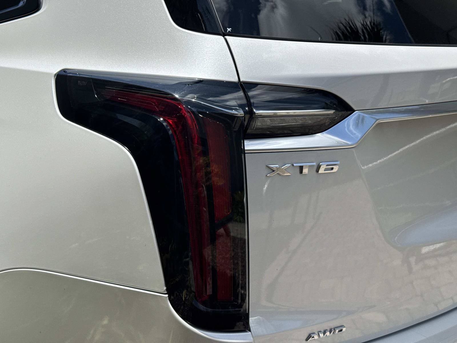 New 2025 Cadillac XT6 Sport w/ Platinum Package AWD/4WD image 11