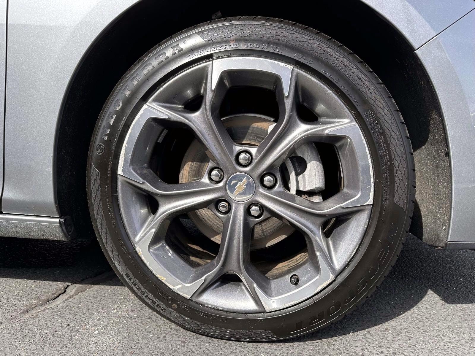 Used 2024 Chevrolet Malibu LT FWD image 6