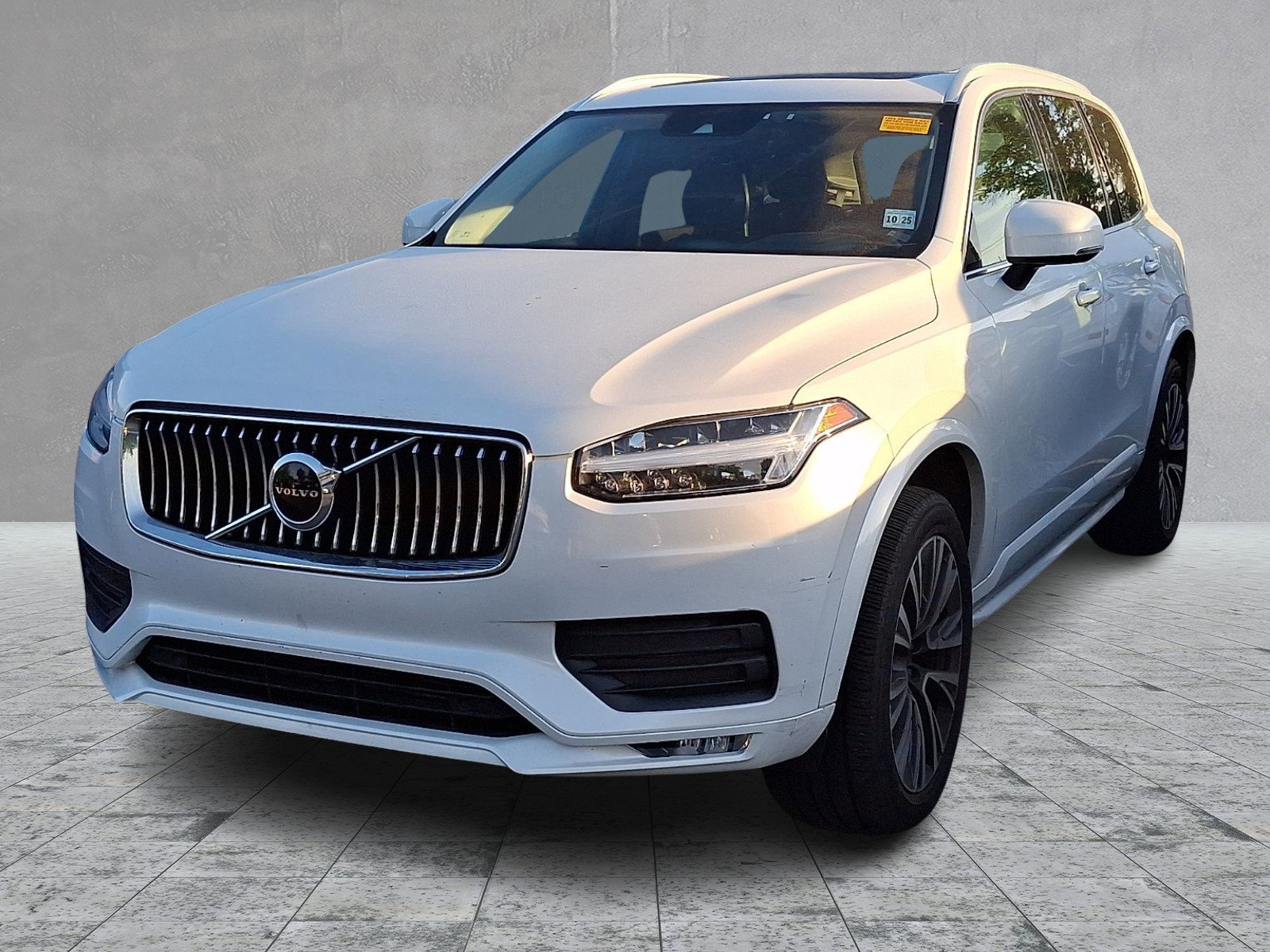 Used 2020 Volvo XC90 T5 Momentum AWD/4WD image 1