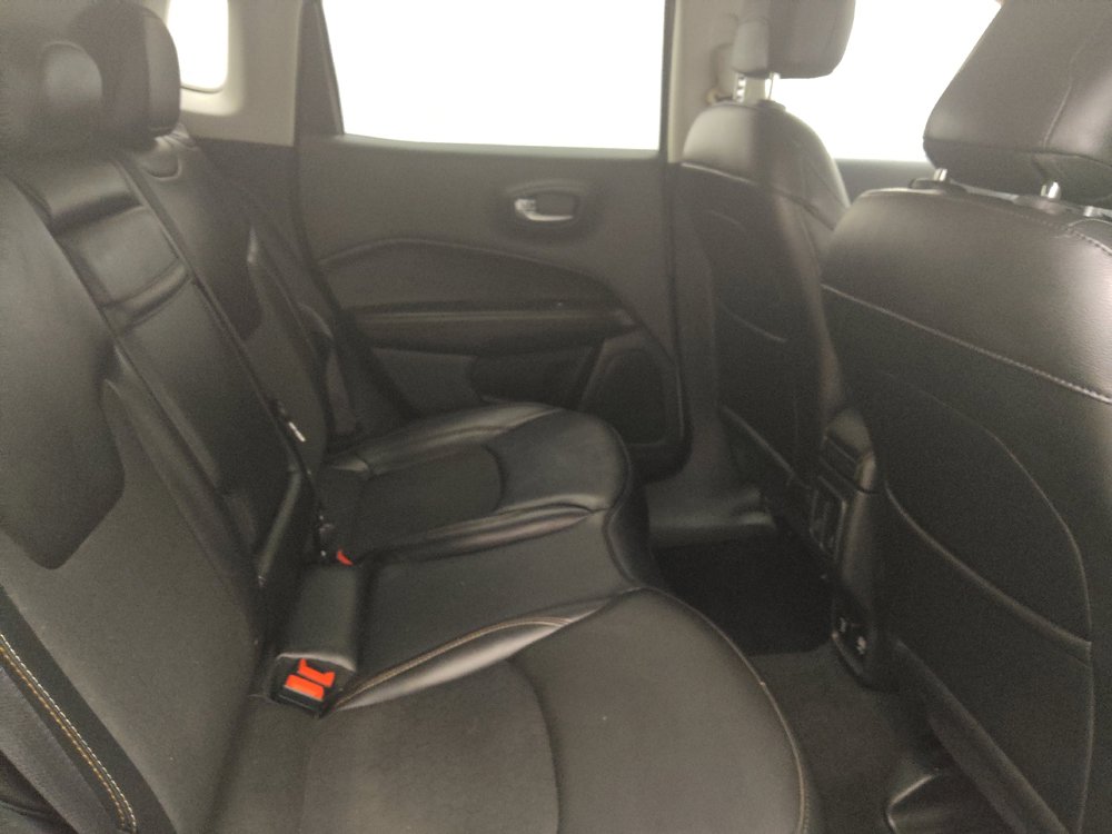 Used 2019 Jeep Compass Latitude w/ Popular Equipment Group AWD/4WD image 19