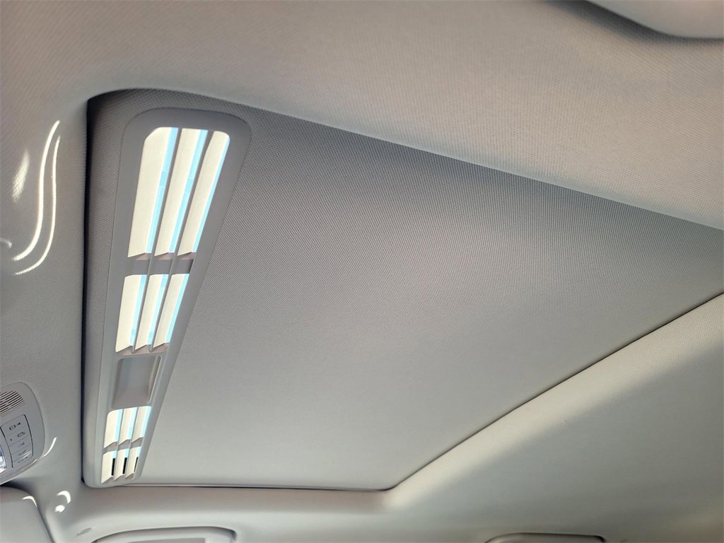 Used 2022 Mercedes-Benz GLE 350 4MATIC image 10