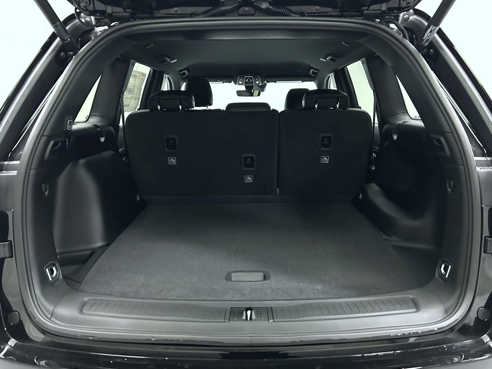 New 2025 Jeep Grand Cherokee Limited image 9