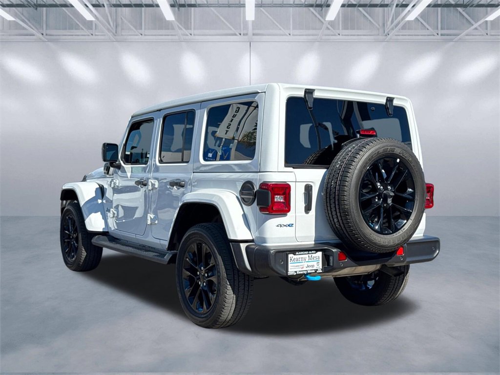 Certified 2022 Jeep Wrangler Unlimited Sahara w/ Cold Weather Group image 4