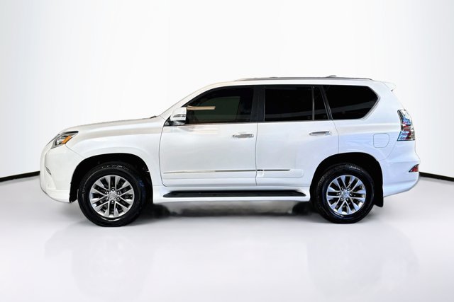 Used 2016 Lexus GX 460 Luxury AWD/4WD image 8