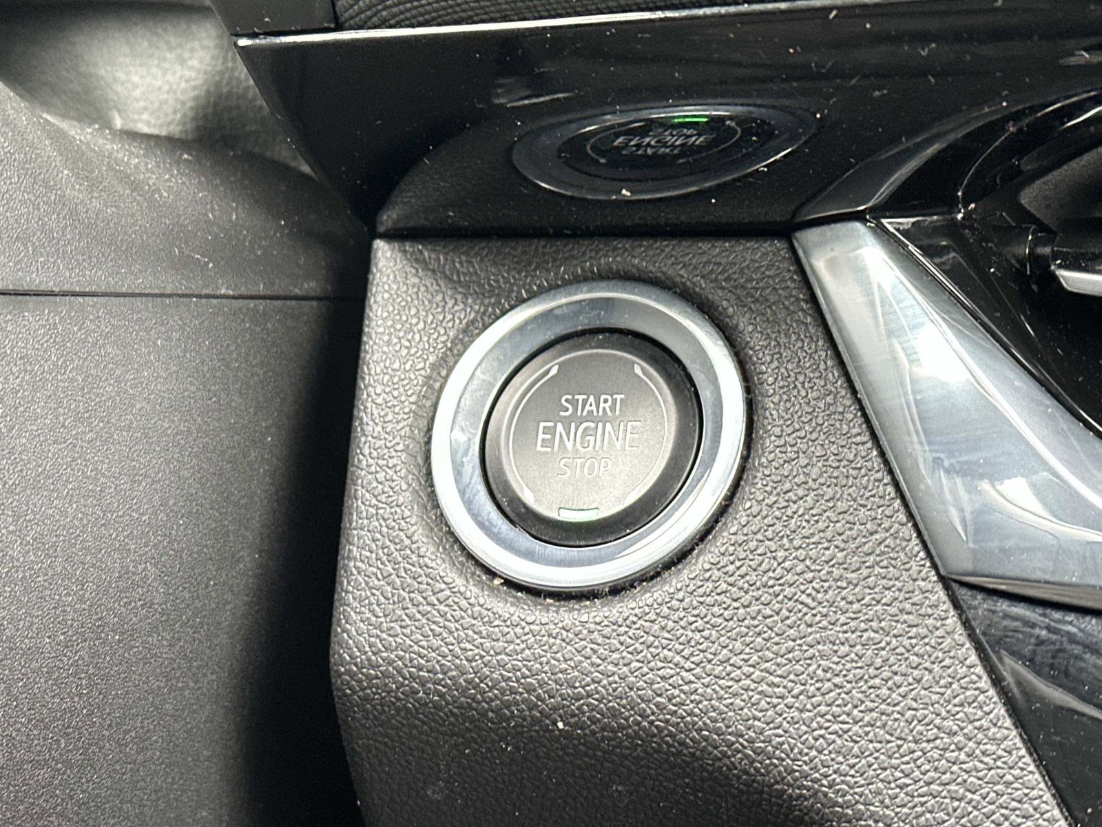 Certified 2025 Buick Envista Sport Touring w/ Experience Buick Package image 26