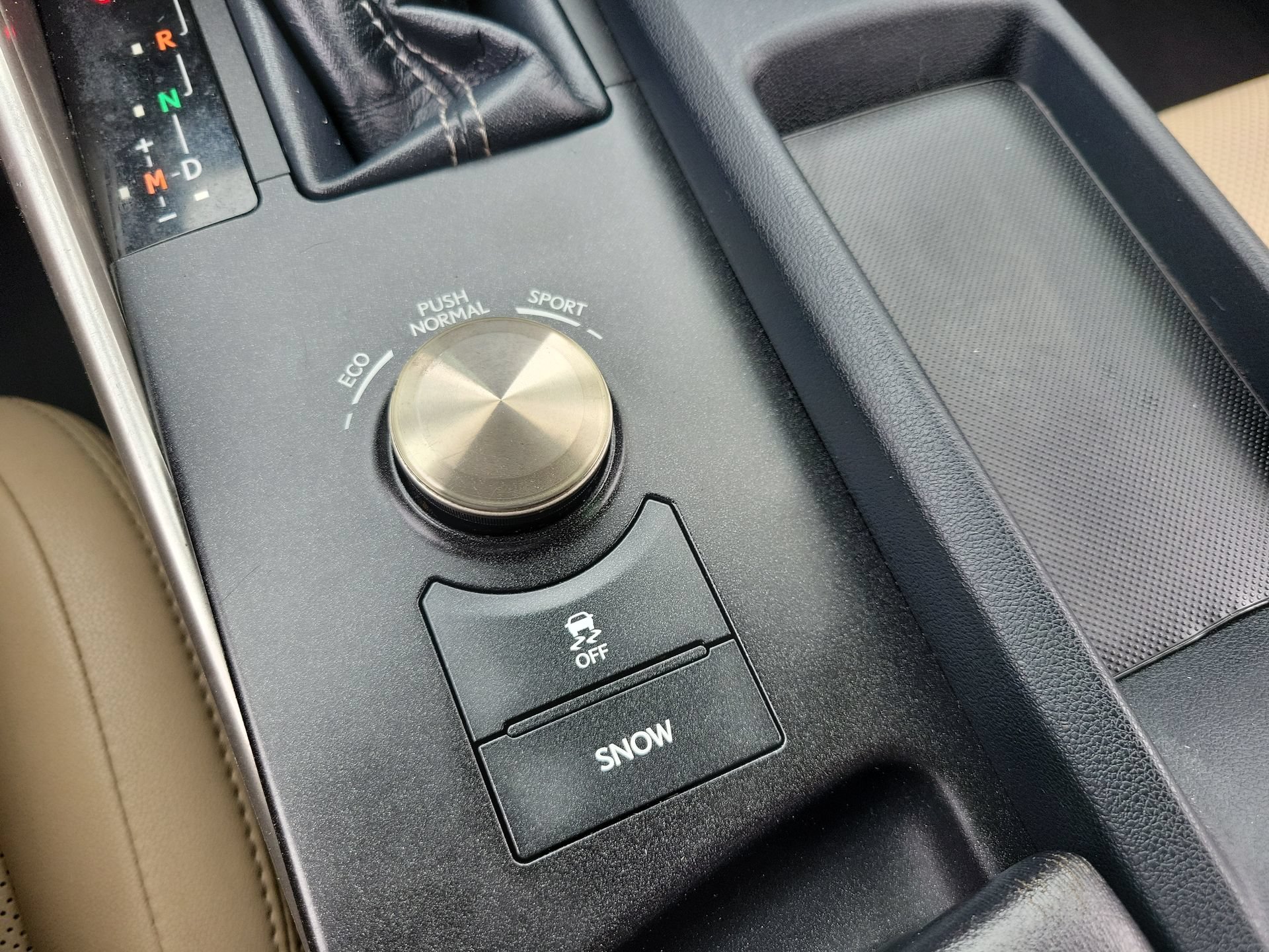 Used 2017 Lexus IS 200t RWD image 27