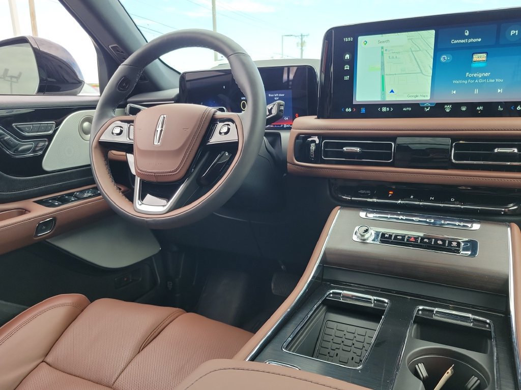 New 2027 Lincoln Aviator Reserve AWD/4WD image 13