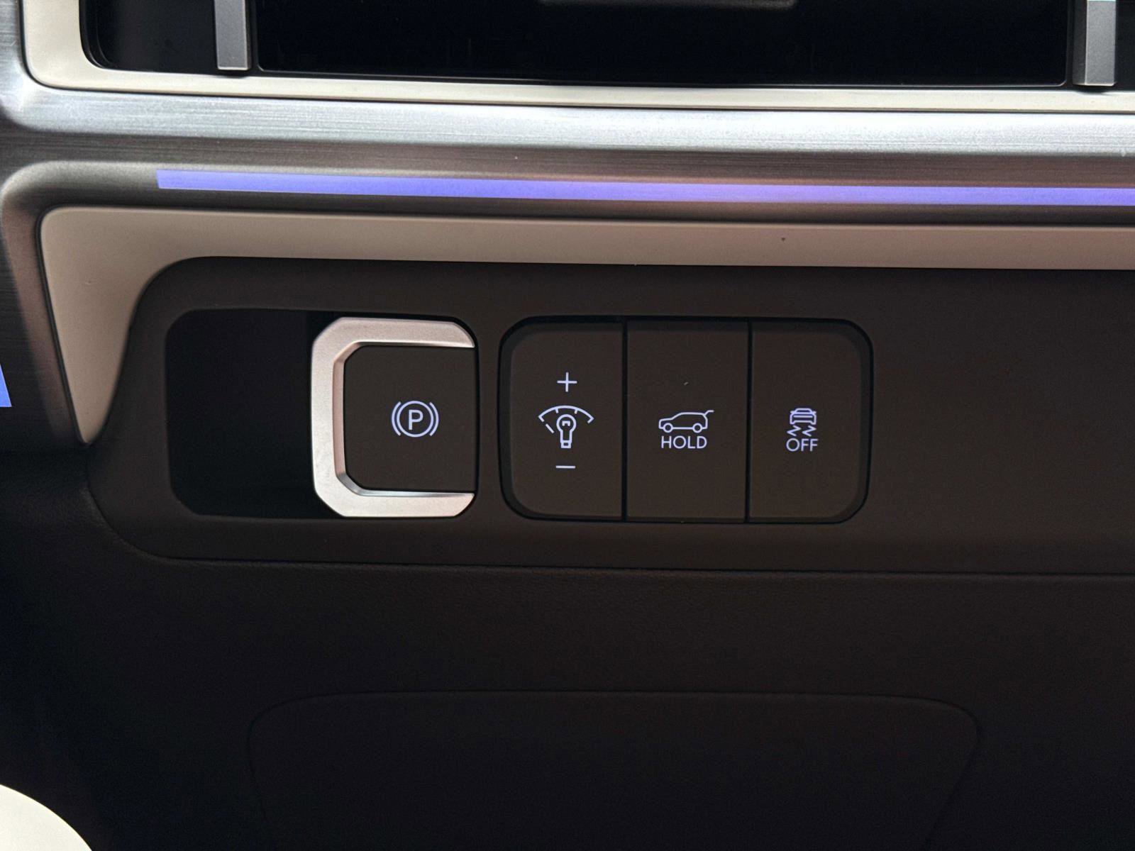 Used 2025 Hyundai Santa Fe Calligraphy image 13