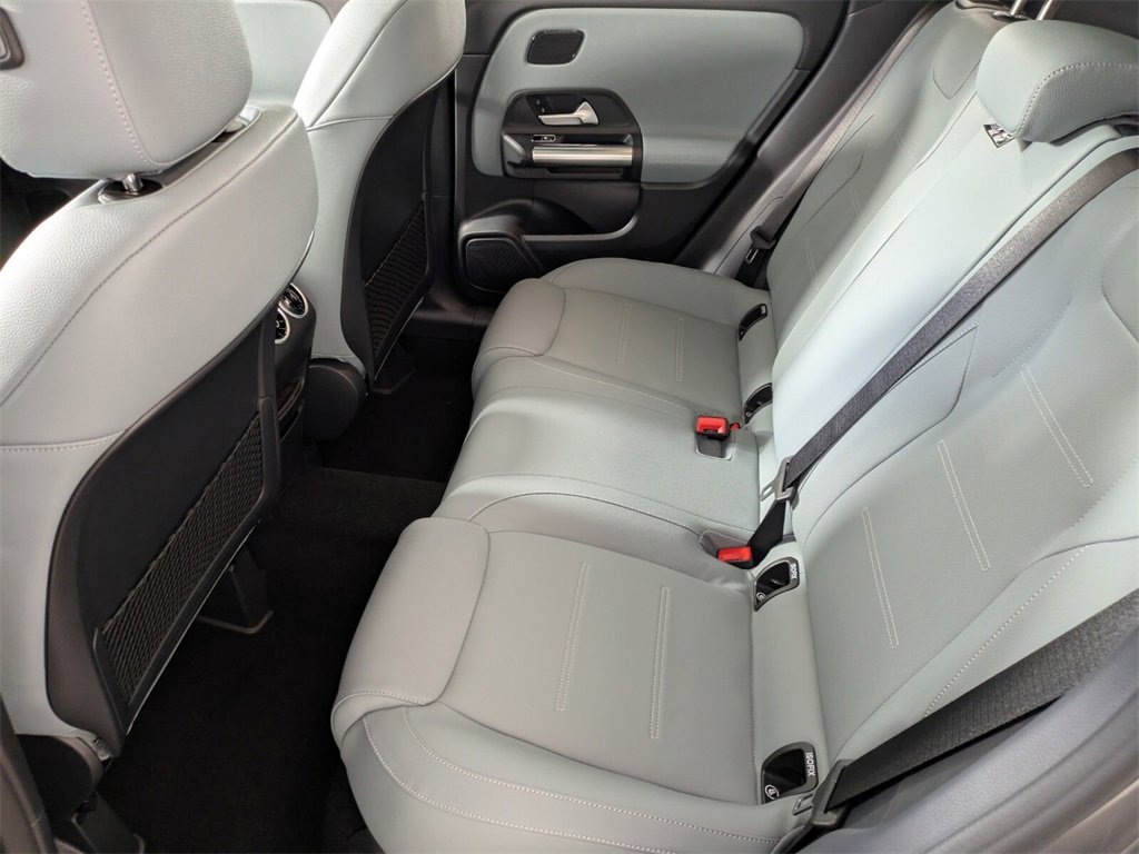 New 2026 Mercedes-Benz GLA 250 image 11