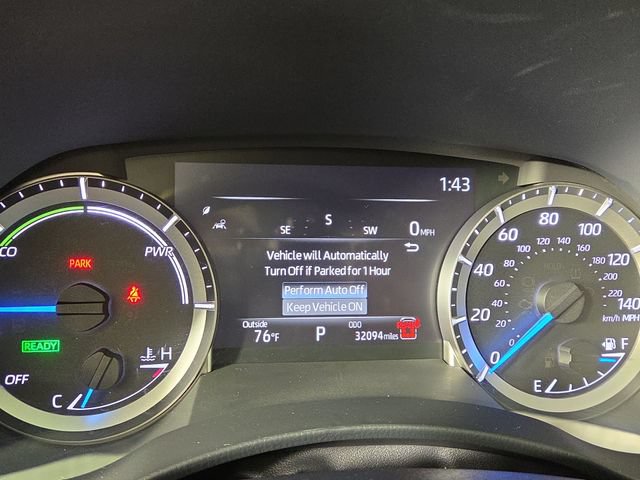 Used 2024 Toyota Highlander XLE AWD/4WD image 17
