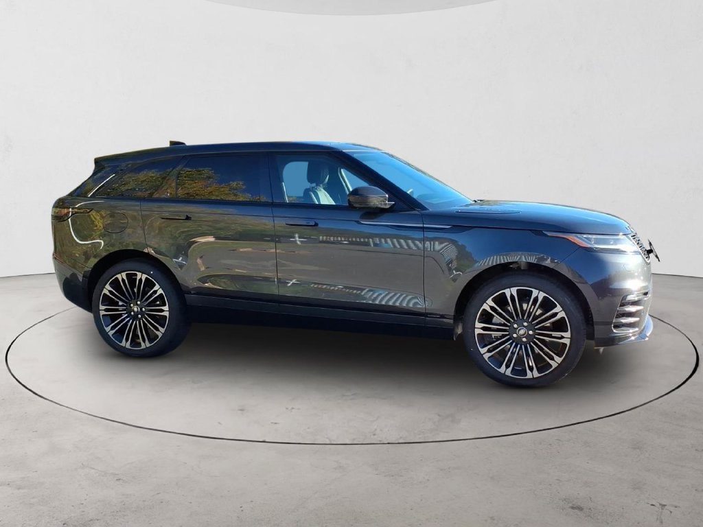 New 2026 Land Rover Range Rover Velar Autobiography AWD/4WD image 4