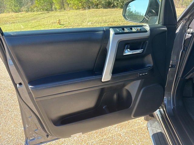 Used 2023 Toyota 4Runner Limited image 17