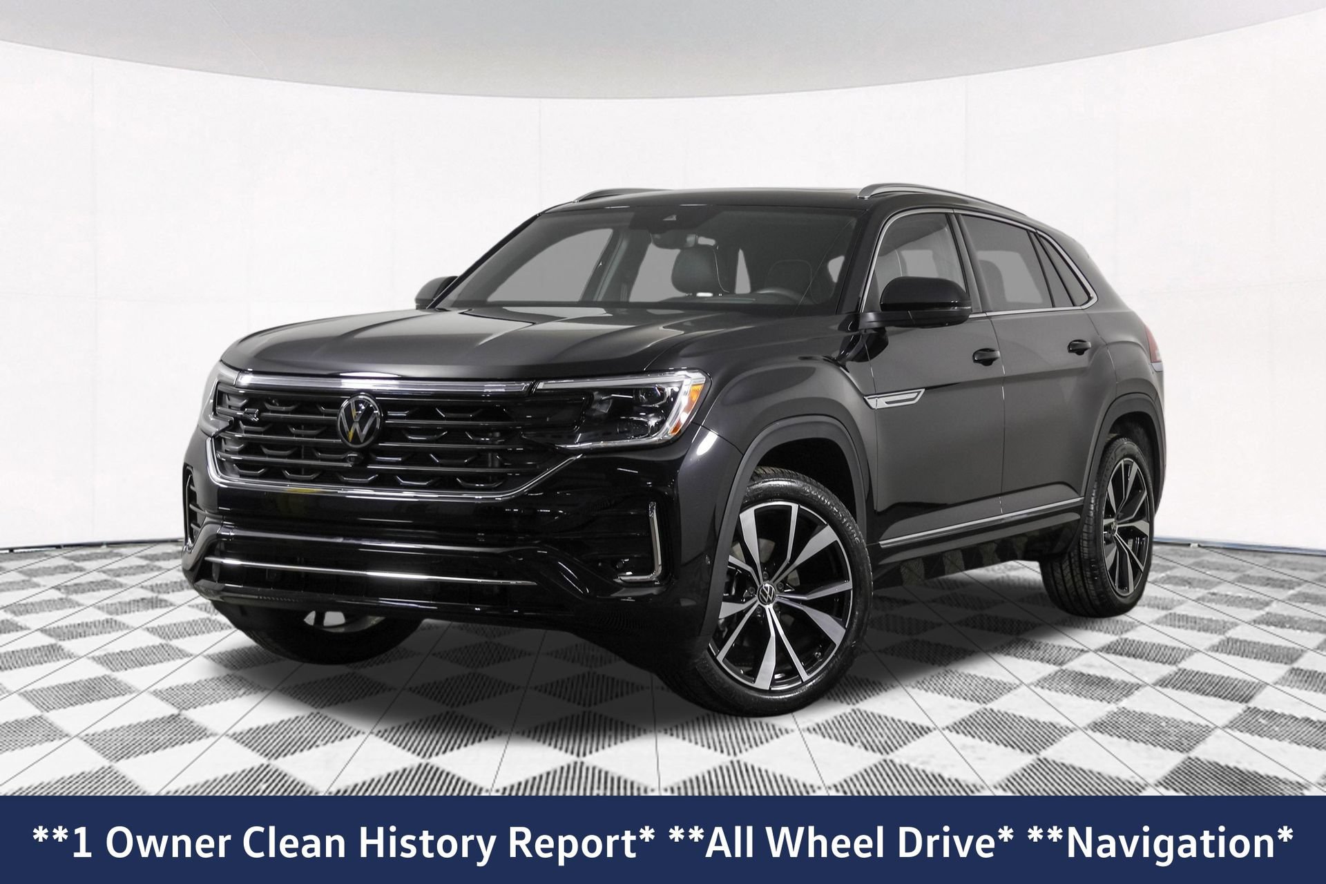 Used 2025 Volkswagen Atlas Cross Sport SEL Premium R-Line AWD/4WD image 2
